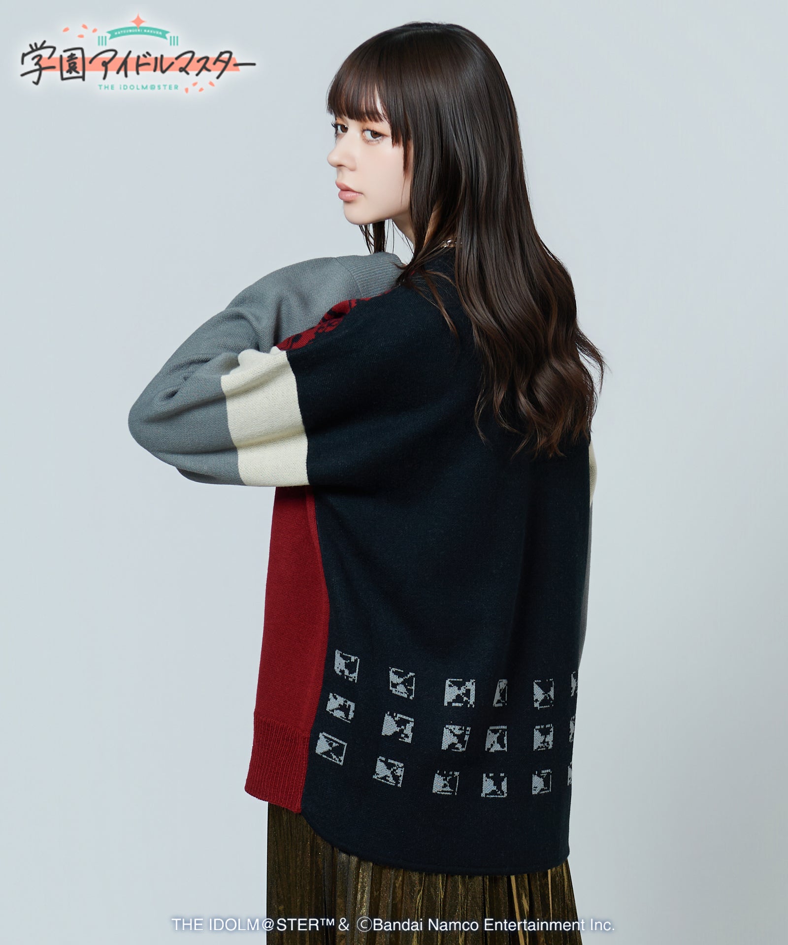 H:166 / C:80 / W:56 / H:86 着用サイズ:L